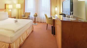 1 slaapkamer, luxe beddengoed, een kluis op de kamer, een bureau