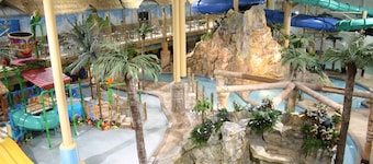 Edgewater Hotel & Waterpark