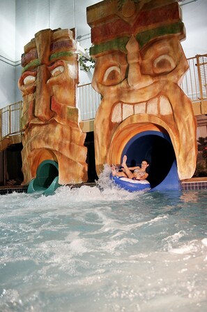 Water park - Edgewater Hotel & Waterpark (Duluth)