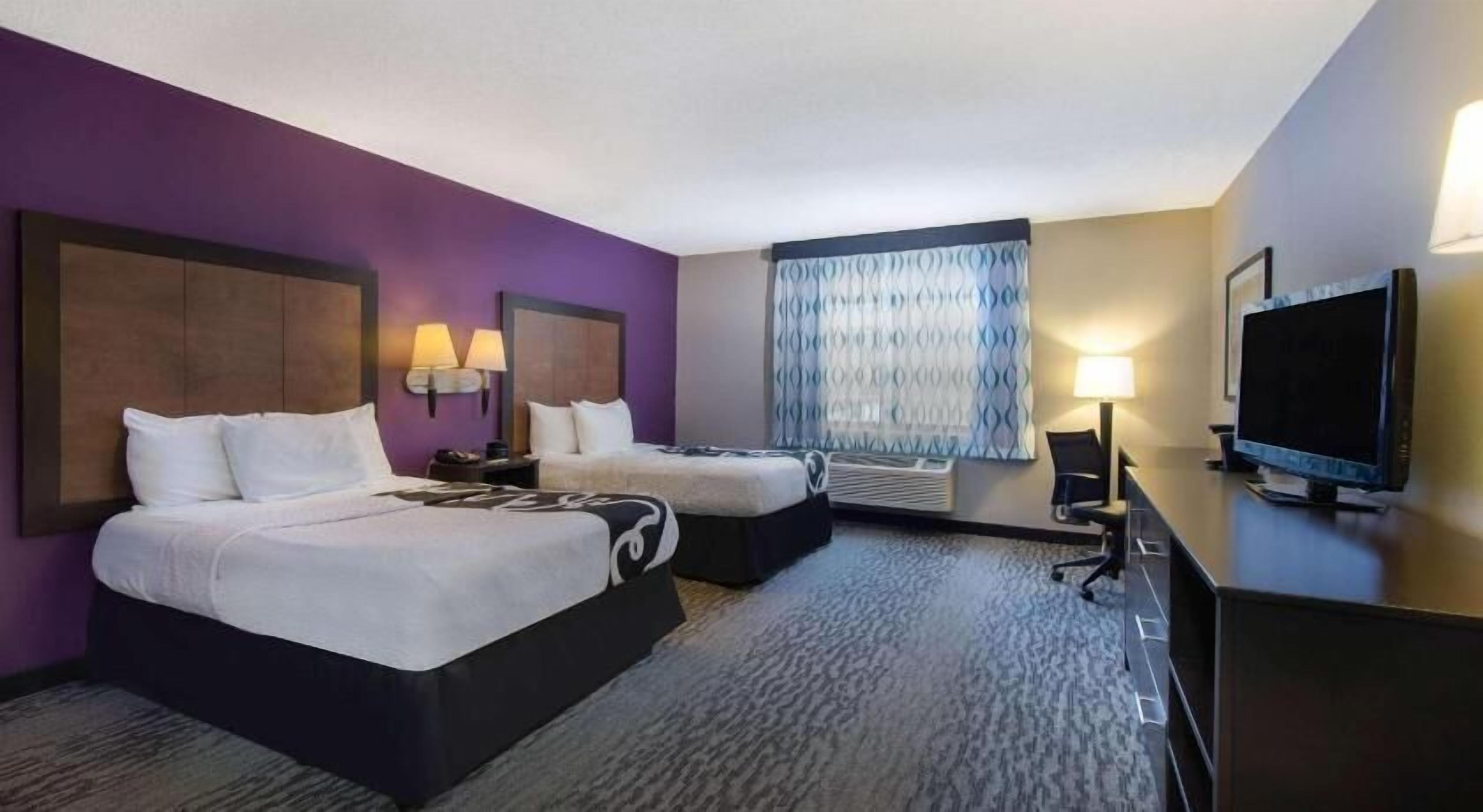 Premium bedding, pillowtop beds, in-room safe, desk