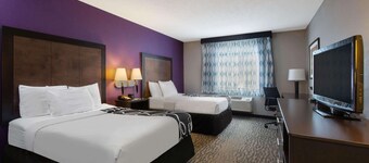 La Quinta Inn & Suites by Wyndham Erie