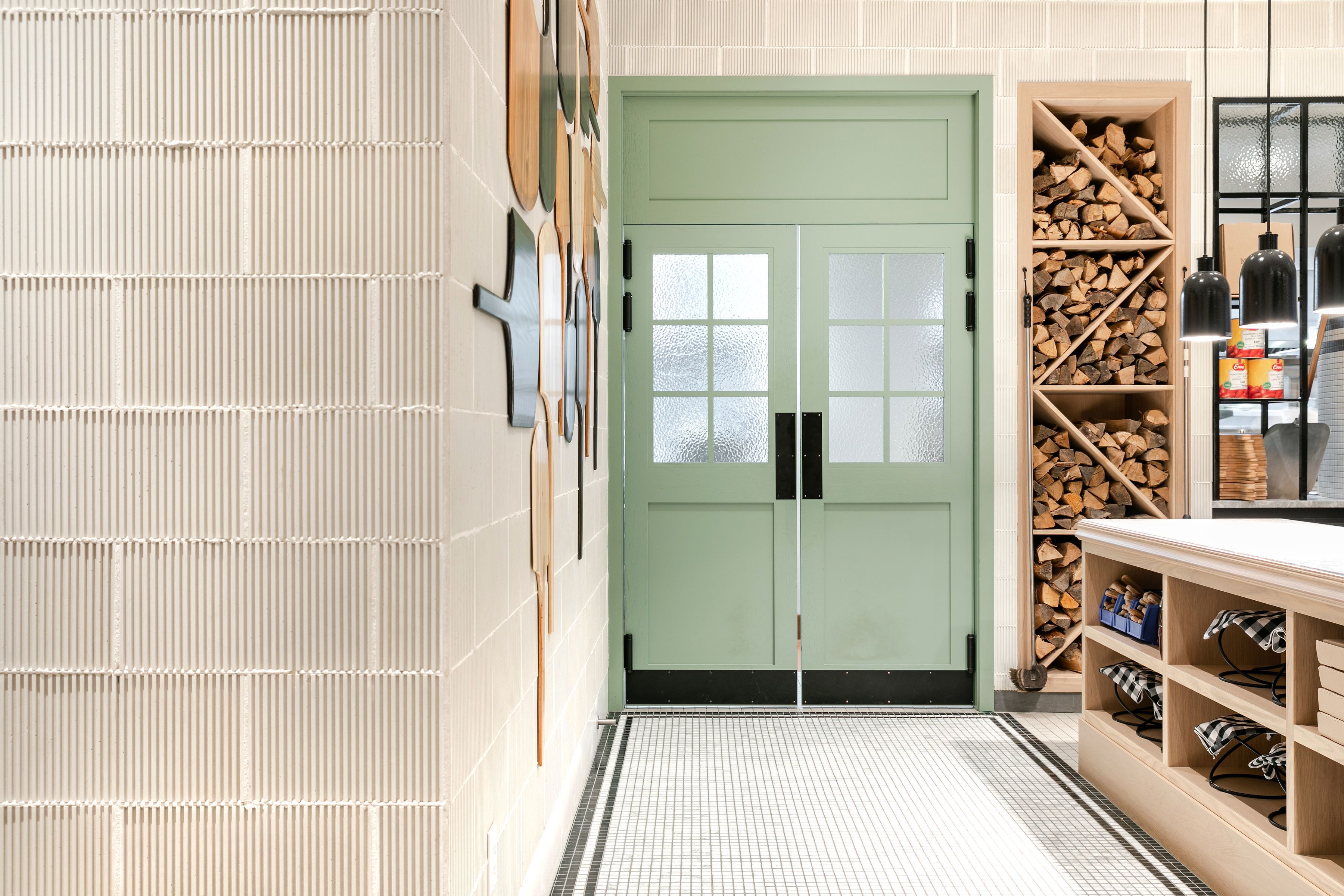 breakfast, lunch, dinner served; italian cuisine