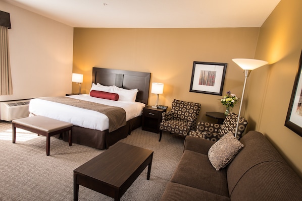 Premium bedding, pillowtop beds, in-room safe, desk