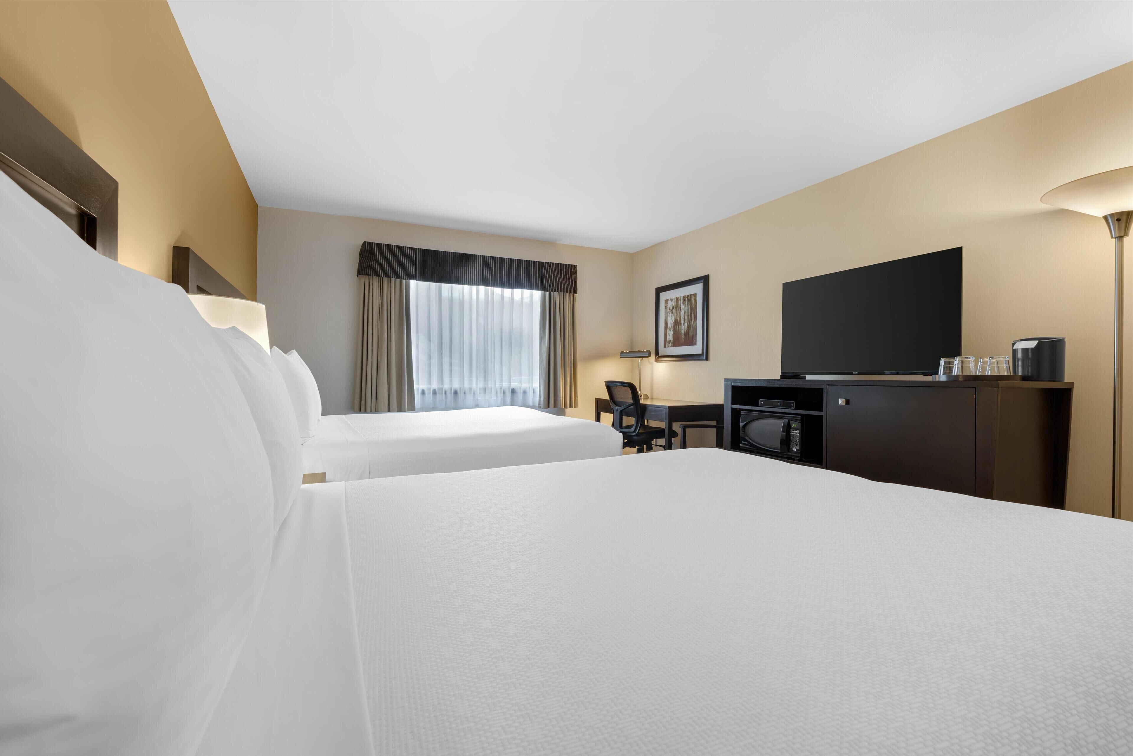 Standard Room, 2 Queen Beds, Non Smoking (1st Floor;Pet Friendly) | Premium bedding, pillowtop beds, in-room safe, desk