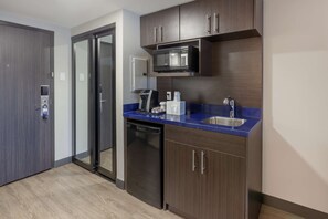 Fridge, microwave, coffee/tea maker