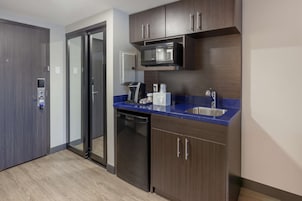 Fridge, microwave, coffee/tea maker