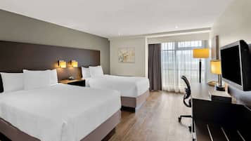 Rom – standard, 2 dobbeltsenger, ikke-røyk, kjøleskap | Sengetøy av topp kvalitet, dundyner og senger med overmadrass