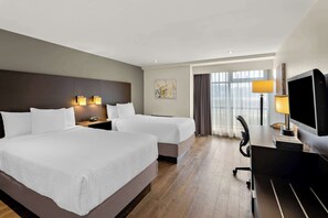 Standard-huone, 2 parisänkyä, tupakointi kielletty, jääkaappi | Ylelliset vuodevaatteet, untuvapeitot, pillowtop-patjalliset sängyt