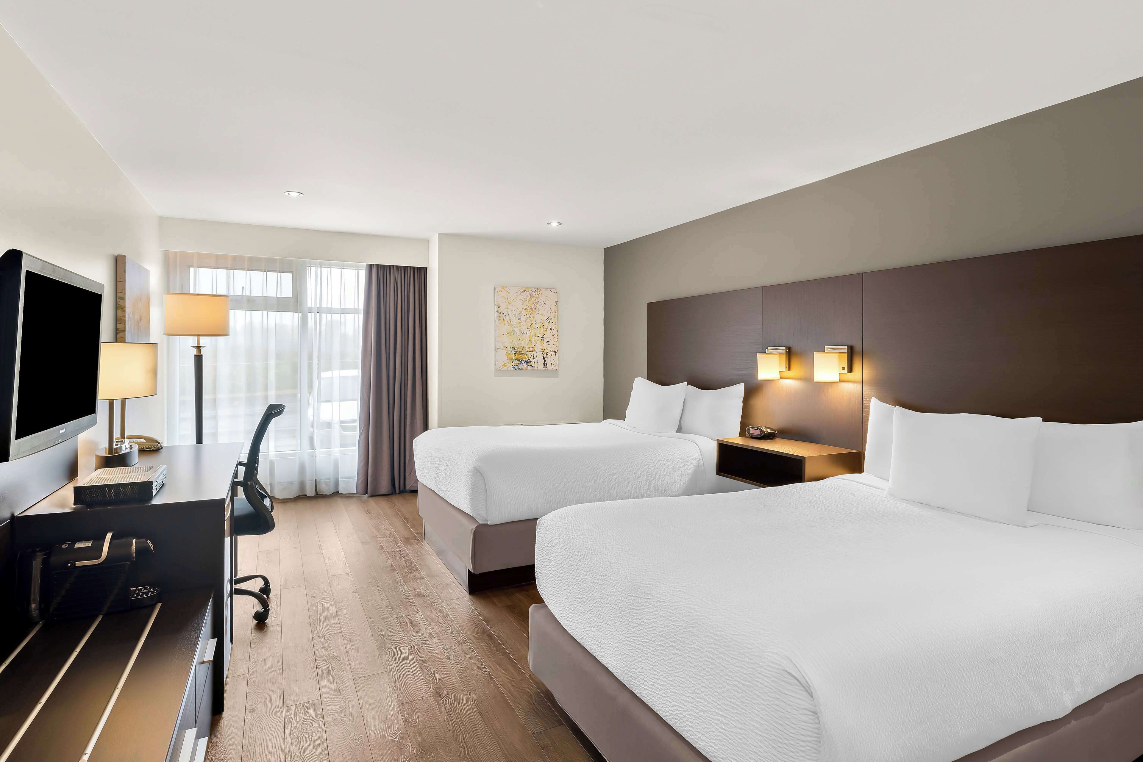 Chambre Standard, 2 lits doubles, accessible aux personnes à mobilité réduite (Refrigerator)