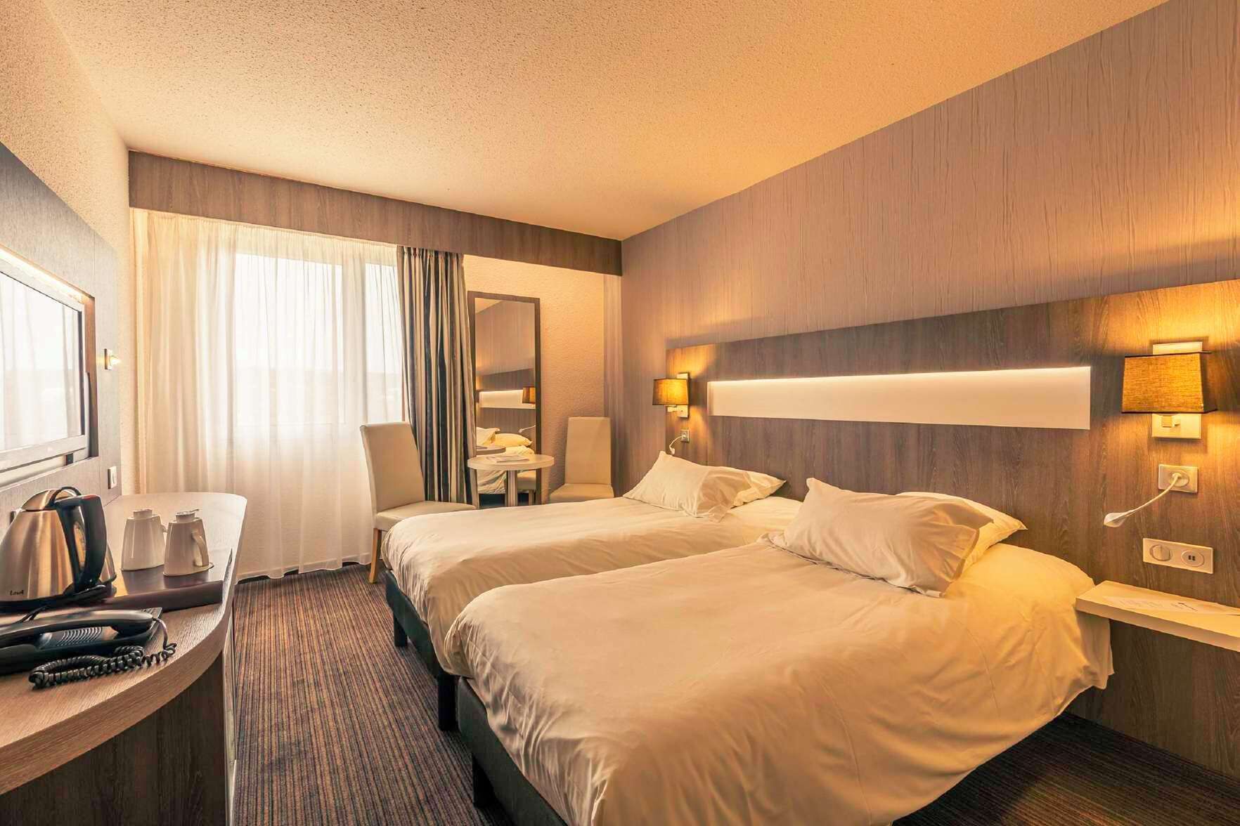 Literie de qualité supérieure, surmatelas, minibar