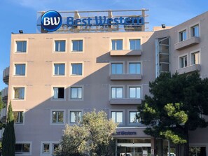 Exterior - Best Western Marseille Aeroport (Vitrolles)