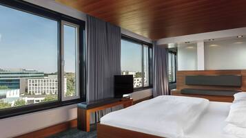 Presidential-Suite, 2 Schlafzimmer | Hochwertige Bettwaren, Zimmersafe, Schreibtisch, Verdunkelungsvorhänge