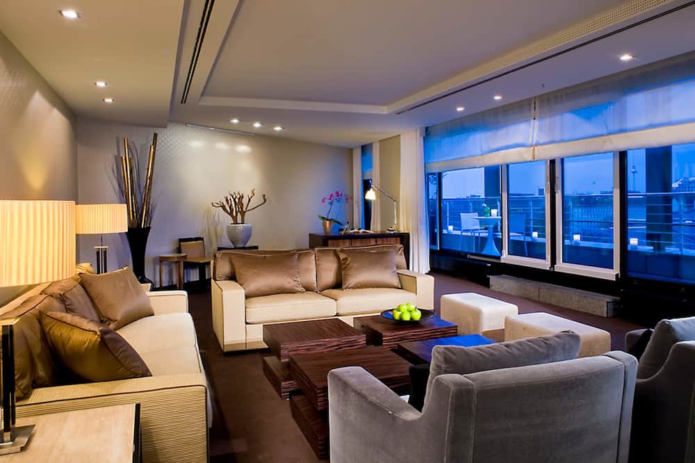 Sheraton Berlin Grand Hotel Esplanade