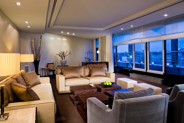 Grand Suite, Terrace | Living area