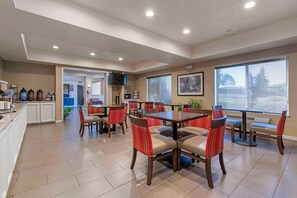 Free daily self-serve breakfast