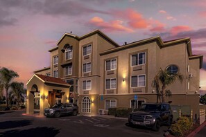 Exterior - Comfort Inn Lathrop - Stockton Airport (Lathrop)