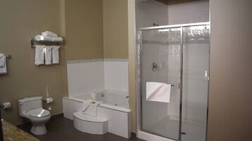 Suite, 1 King Bed, Non Smoking, Microwave | Bathroom