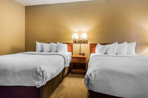 Suite, 2 Queen Beds, Non Smoking