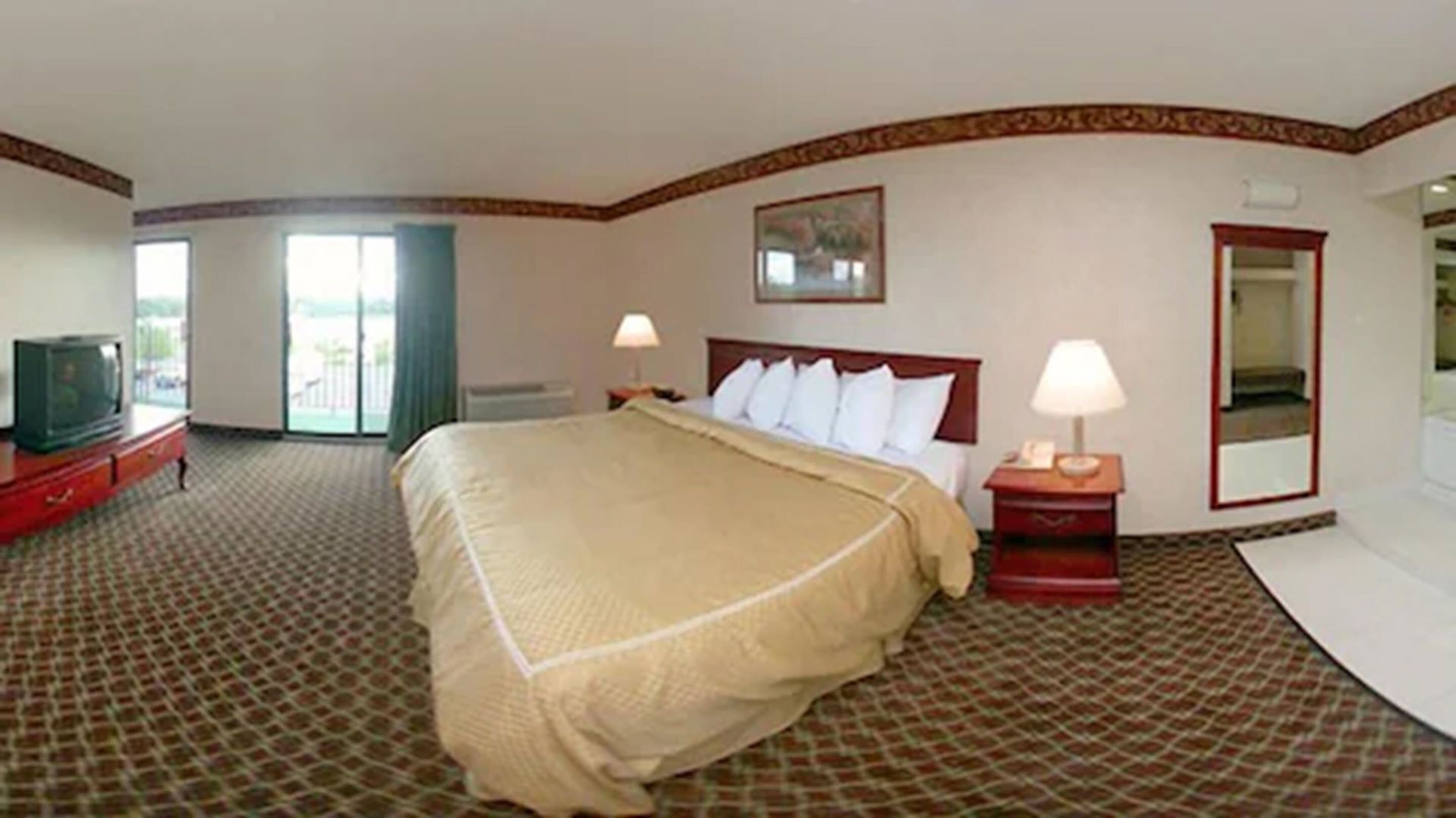 Strykejern/-brett, barnesenger (inkludert) og ekstrasenger (inkludert)