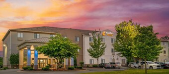 Comfort Suites Auburn Hills-Detroit