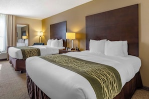Standard Room, 2 Double Beds, Non Smoking | Desk, iron/ironing board, free WiFi, alarm clocks