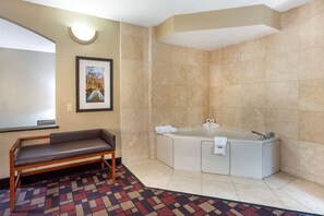 Suite, 1 King Bed, Non Smoking, Jetted Tub (with Single Sofabed) | In-room safe, iron/ironing board, free cribs/infant beds, free WiFi - Best Western Grantville/Hershey (Grantville)