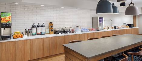 Free daily buffet breakfast