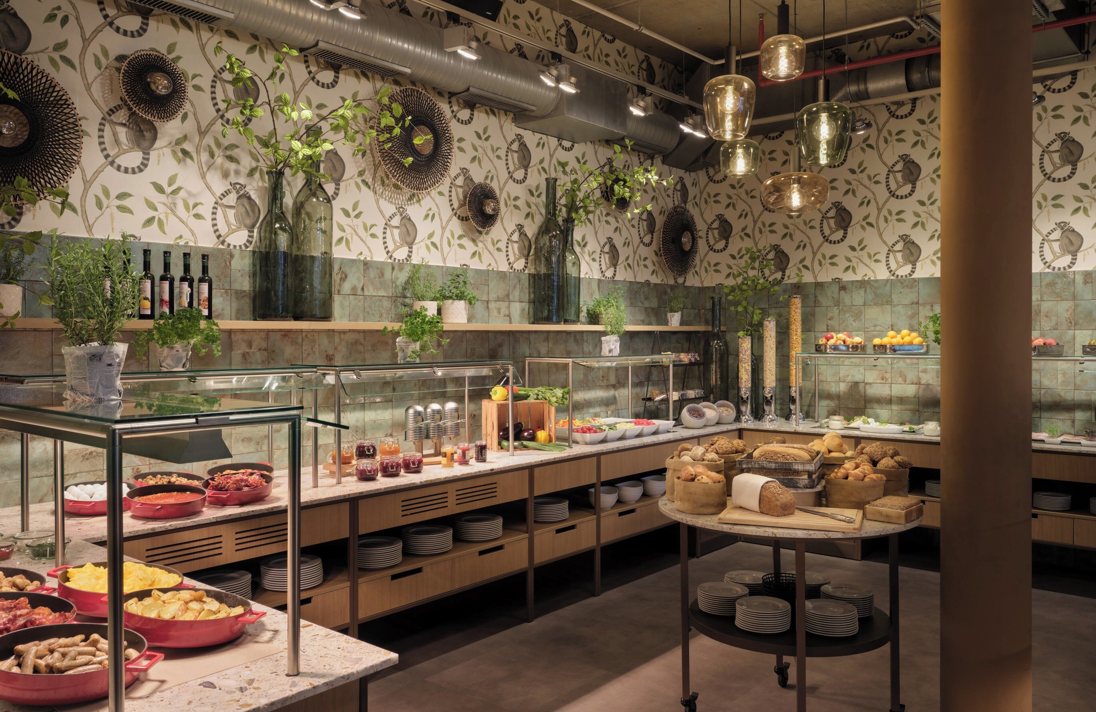 daily buffet breakfast (eur 22 per person)