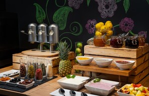 Daily buffet breakfast (EUR 20 per person)
