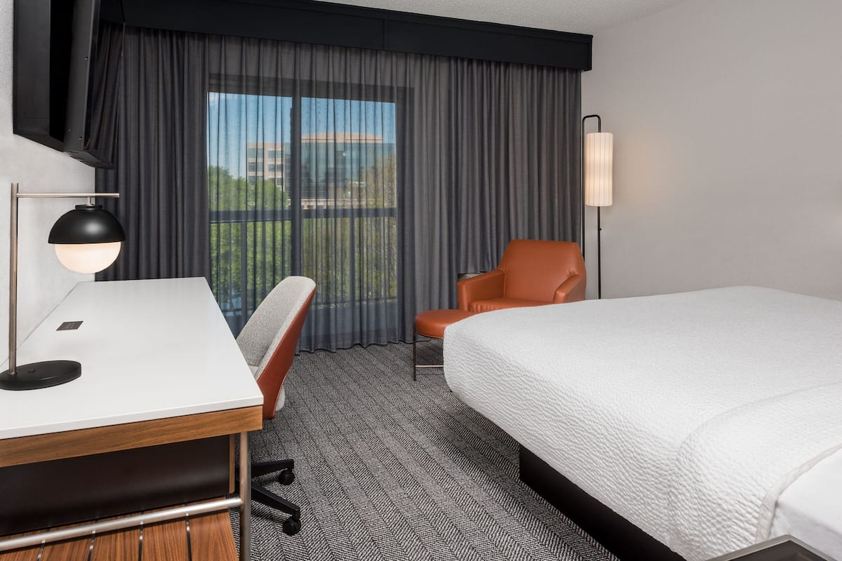 In-room safe, desk, laptop workspace, iron/ironing board