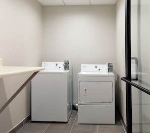 Ruang laundry