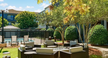 Courtyard By Marriott Dallas - Lewisville