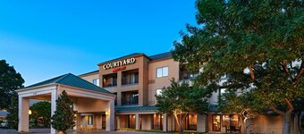 Courtyard by Marriott Dallas Plano in Legacy Park