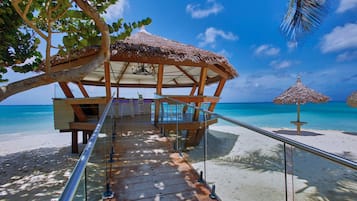 3 bars/lounges, 2 poolside bars, 2 beach bars