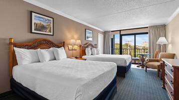 Een strijkplank/strijkijzer, gratis babybedden, gratis internet