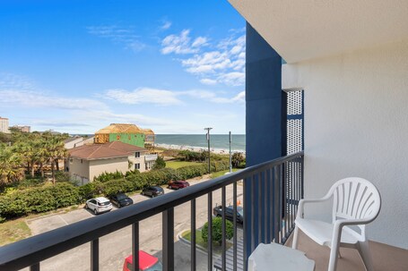 Grande Shores Ocean Resort - Image 79