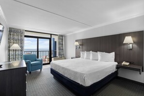 Rom – standard, 1 kingsize-seng, ikke-røyk, ved havkanten | Strykejern/-brett, internett (inkludert) og sengetøy