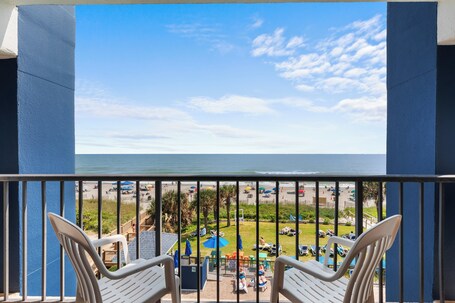 Grande Shores Ocean Resort - Image 11