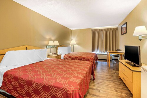 Econo Lodge Colorado Springs near Airport
