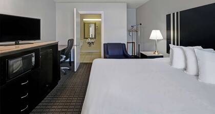 Motel 6 Washington, PA