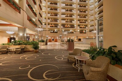Embassy Suites by Hilton Nashville South Cool Springs
