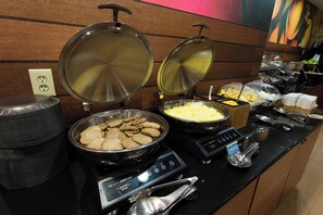 Inbegriffenes kontinentales Frühstück