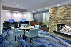 Lobby lounge