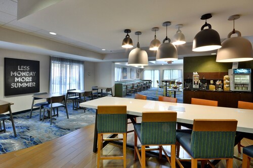 Fairfield Inn & Suites by Marriott Charlottesville North