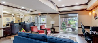 Comfort Inn & Suites Hillsville I-77