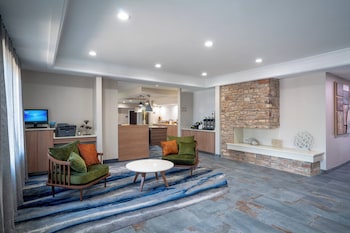 Fairfield Inn & Suites Memphis I-240 & Perkins