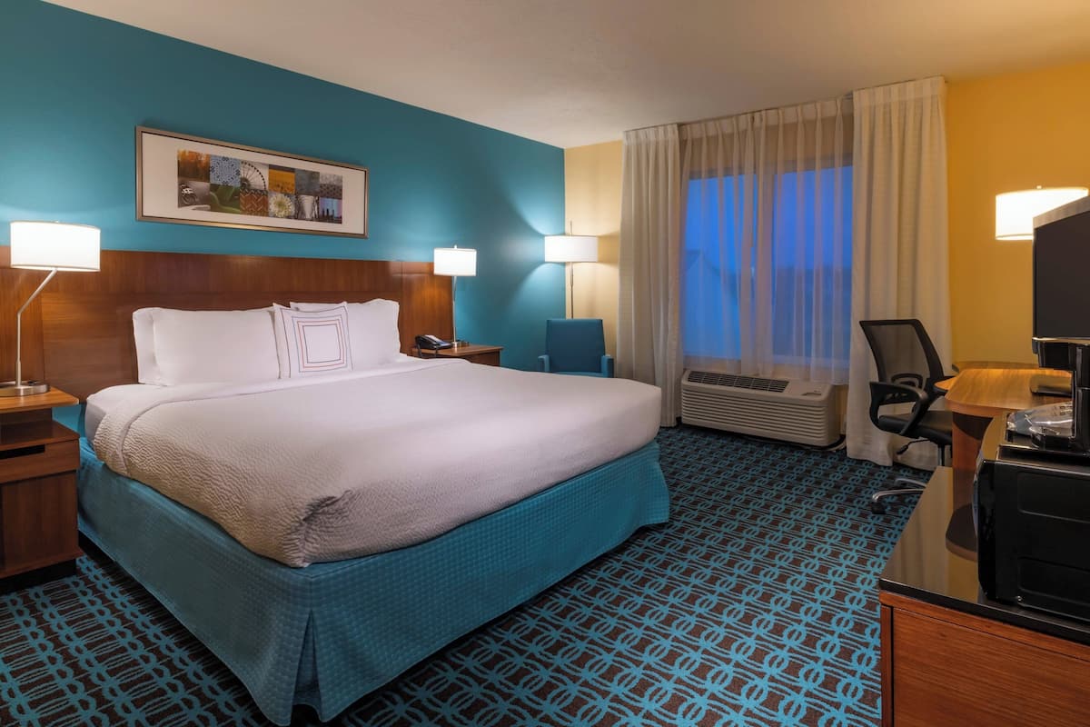 In-room safe, desk, iron/ironing board, free WiFi