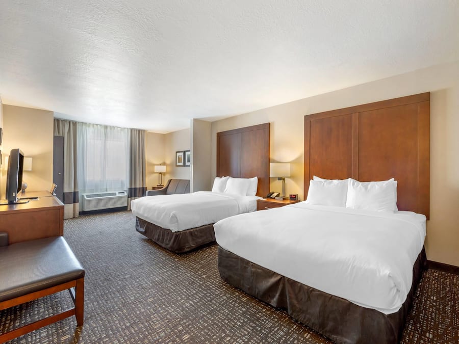 Desk, blackout curtains, iron/ironing board, free cots/infant beds