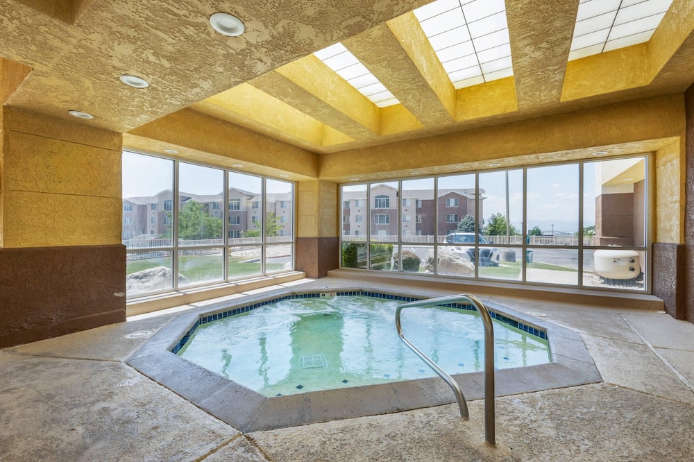 Comfort Inn & Suites Orem - Provo