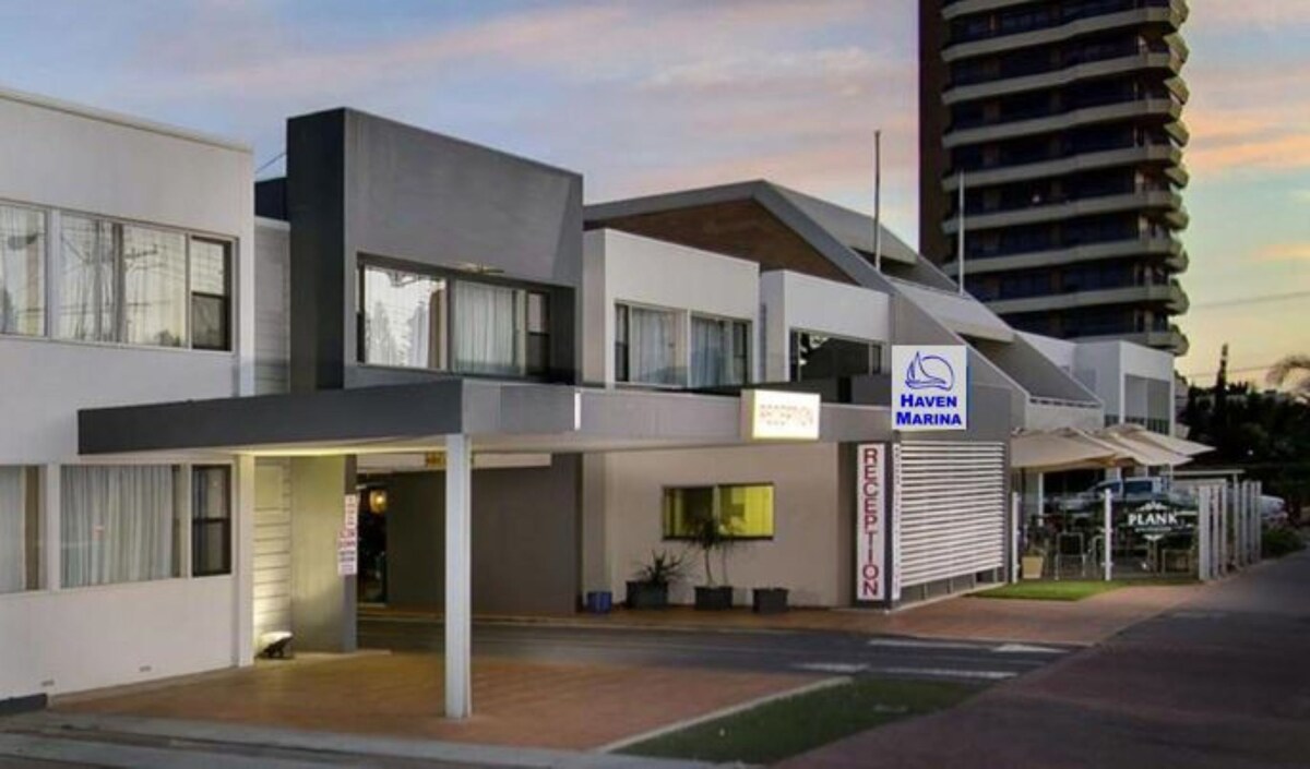 Haven Marina Motel